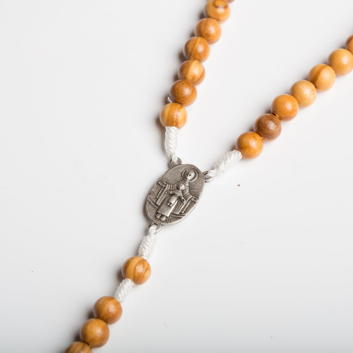 Chapelet De Voiture En Olivier - Avec Médaille Saint Christophe Et Carte De Lourdes, Décennier Unique