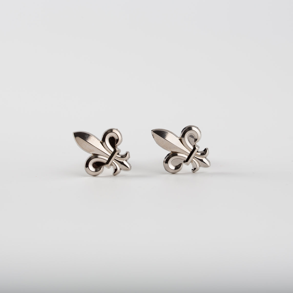 DESIGN Wedding - Boutons De Manchette Avec Détail Fleur De Lys Argente Poli