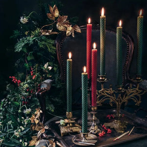 9 bougies chandelles de Noël cire d'abeille rouge — présentation Noël, fabriquées en France