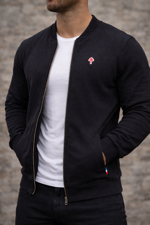 Teddy gilet Croix de Lorraine noir — vue de face sur fond gris, fabriqué en France