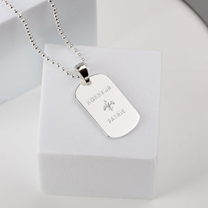 La plaque Honneur Patrie