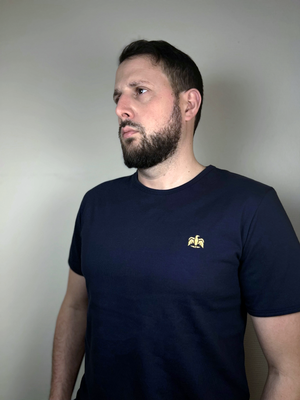 T-shirt Empire — détail de la broderie aigle impériale, coton 200g/m², fabriqué en Provence
