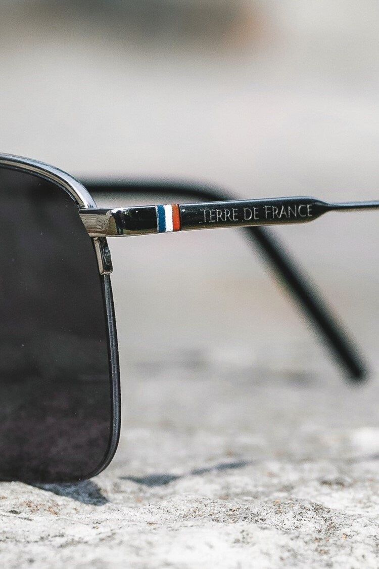 Pacific B2I Lunettes de soleil rondes bleu marine Pacific B2I Lunettes de soleil rondes bleu marine