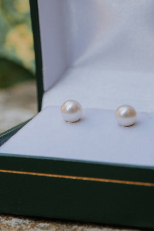 Boucles d'oreilles Innocence perle de culture argent rhodié — vue de face, fabriquées en France